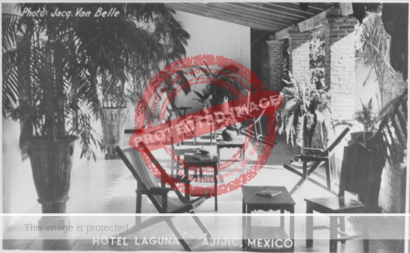 Jacques Van Belle. ca. 1960. Hotel Laguna, Ajijic.
